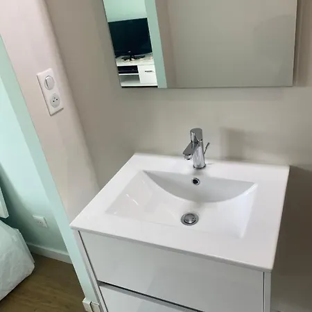 Moderne 24h Du Mans 10 Min Du Circuit Sdb Privative Séjour chez l'habitant *
